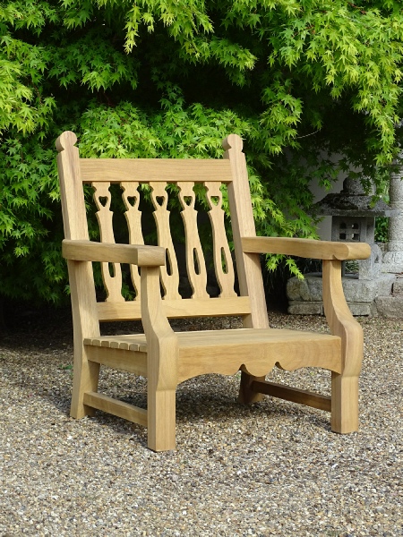 Lounger Chair in Biddenham style