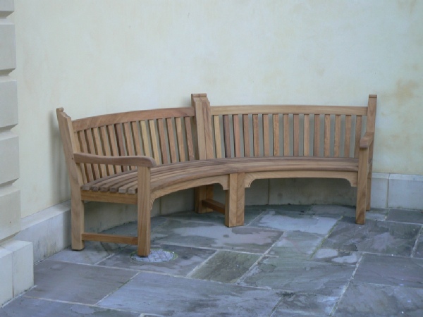 Curved Seat - Audley