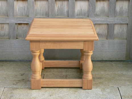 Kentian Stool / Low Table