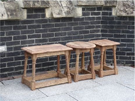 Stool Splayed Turned Legs - Square, Rectanguar, Round Tops