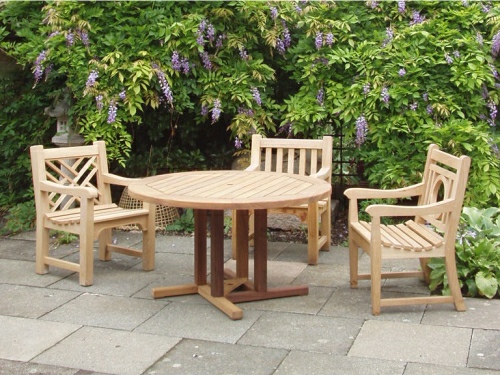 Hadham Round Pedestal Table, Chinoiserie, Slatted & Leagrave armchairs Hadham Round Pedestal Table, Chinoiserie, Slatted & Leagrave armchairs