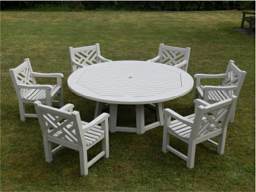 Hadham Round 8 Leg Splayed Pedestal Table, and Chinoiserie Heavy Back Armchairs Round Table - Splayed pedestal Style, and Chinoiserie Armchairs