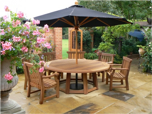 Hadham Round 8 Leg Splayed Pedestal Table, and Peacock Armchairs Round Table - Splayed pedestal Style, and Peacock armchairs