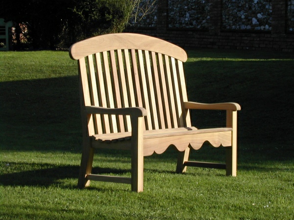 Three Seater Garden Seat - Windsor Style