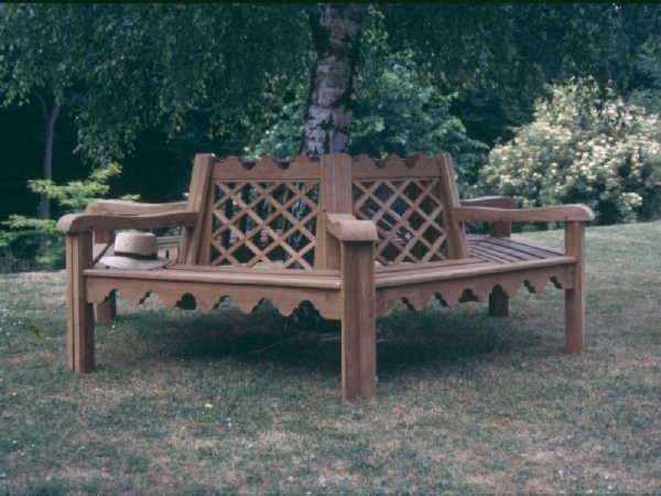 Indian Lattice Tree Seat